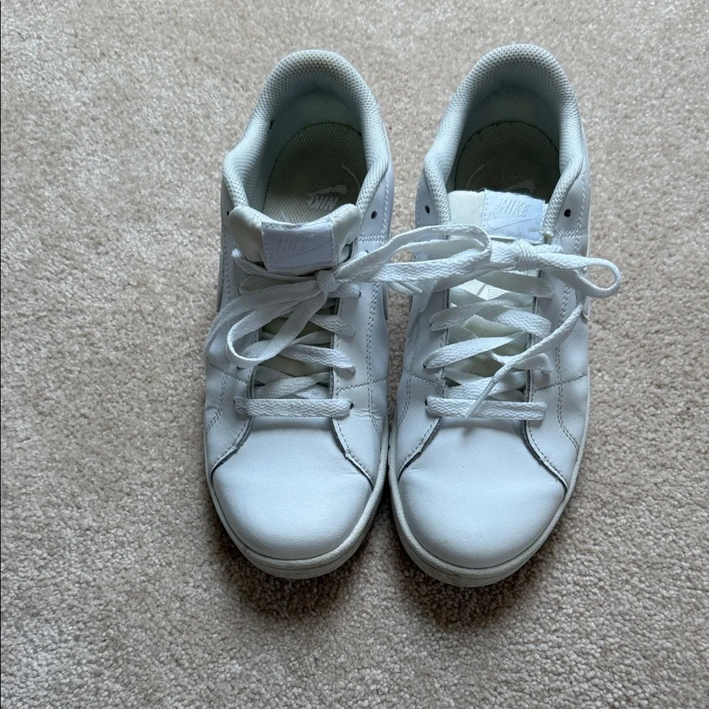 Nike Court Royale White Sneakers Women Size 8 - Picture 3 of 8